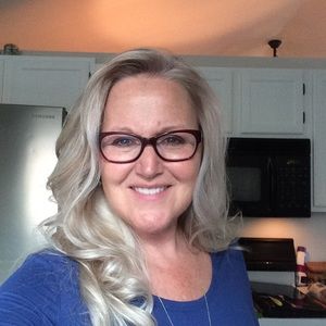 Meet your Posher, Paula